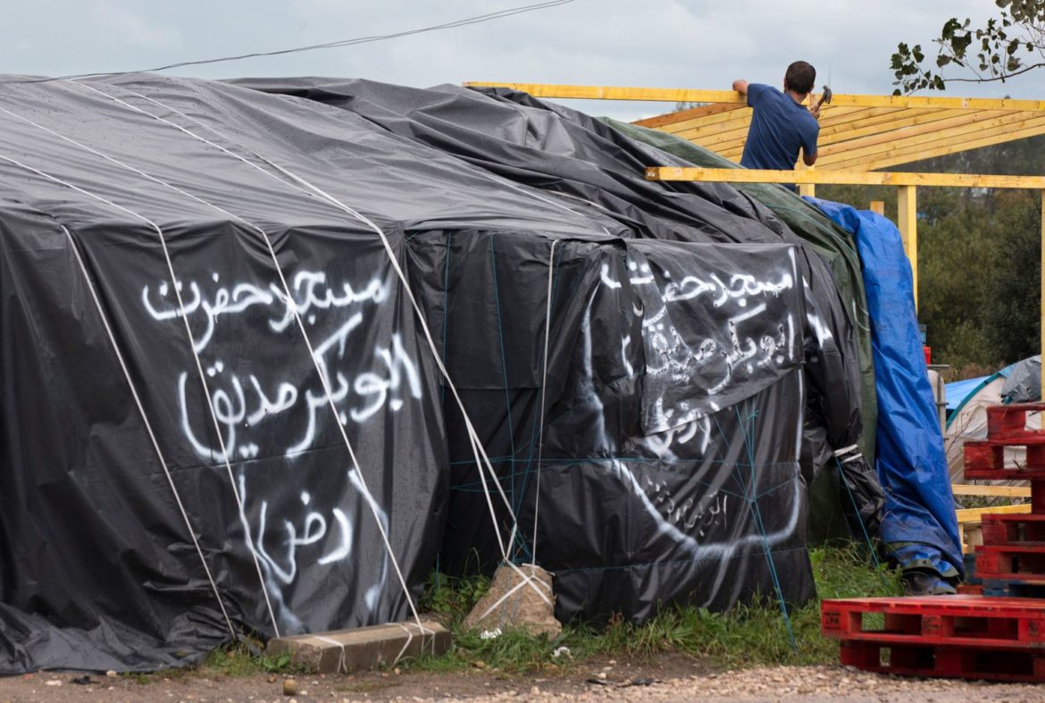 Calais  destruction de la mosquée de la jungle Calais : destruction de la mosquée de "la jungle"