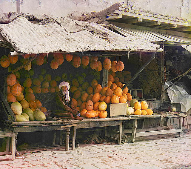 Un vendeur de fruits
